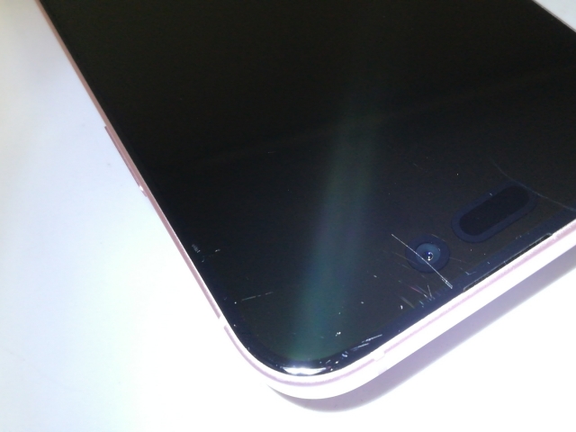 【中古】Apple au 【SIMフリー】 iPhone 15 256GB ピンク MTMP3J/A【大阪堂島】保証期間１ヶ月【ランクC】