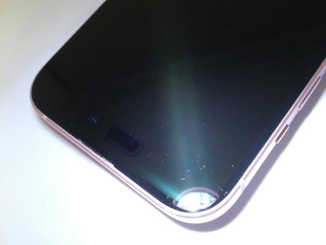 【中古】Apple au 【SIMフリー】 iPhone 15 256GB ピンク MTMP3J/A【大阪堂島】保証期間１ヶ月【ランクC】