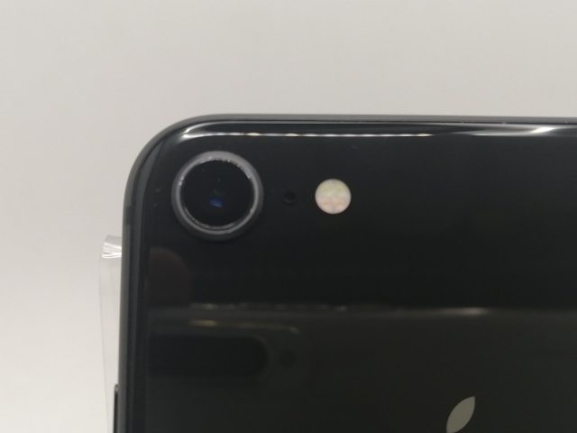 【中古】Apple docomo 【SIMロック解除済み】 iPhone 8 64GB スペースグレイ MQ782J/A【川崎駅前】保証期間１ヶ月【ランクC】_6