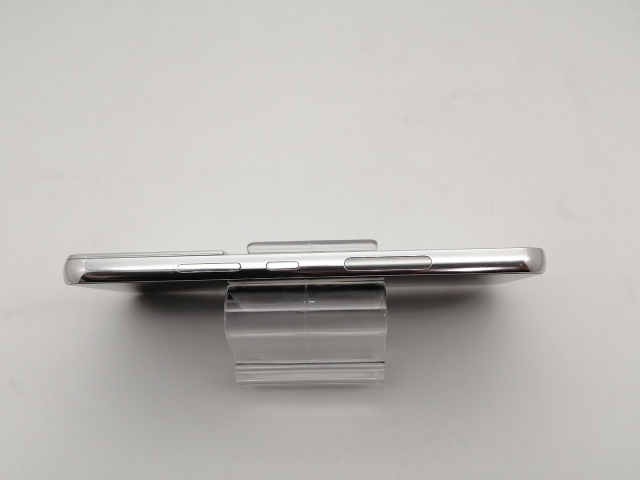 【中古】SAMSUNG docomo 【SIMフリー】 Galaxy S22 ファントムホワイト 8GB 256GB SC-51C【なんば】保証期間１ヶ月【ランクB】_3