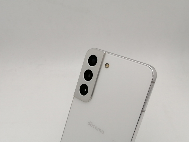 【中古】SAMSUNG docomo 【SIMフリー】 Galaxy S22 ファントムホワイト 8GB 256GB SC-51C【なんば】保証期間１ヶ月【ランクB】_6