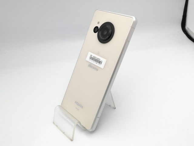 中古】SHARP docomo 【SIMフリー】 AQUOS R8 クリーム 8GB 256GB SH