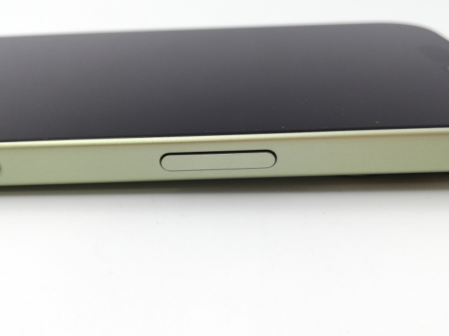 【中古】Apple 国内版 【SIMフリー】 iPhone 17 256GB セージ MG6C4J/A【大阪堂島】保証期間１ヶ月【ランクA】_4
