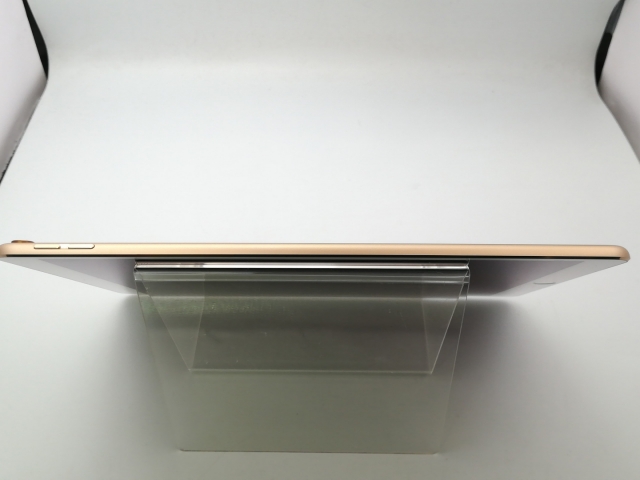 【中古】Apple 【Wi-Fi】 10.5インチ iPad Pro（2017） 64GB ゴールド MQDX2J/A【大阪堂島】保証期間１ヶ月【ランクC】_4