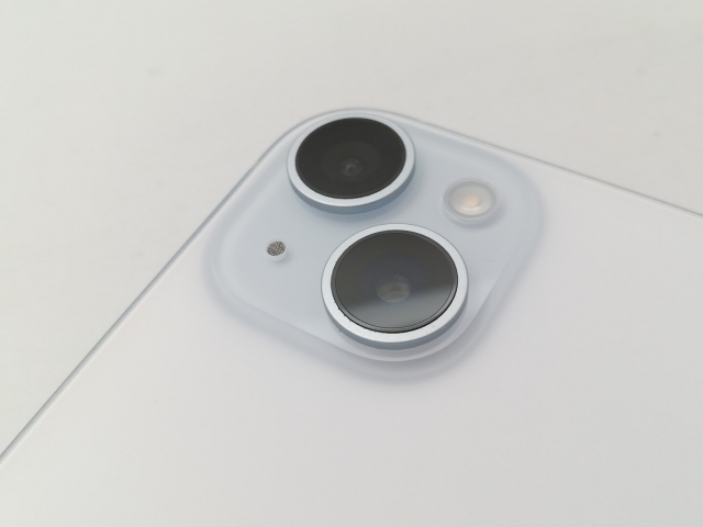 【中古】【赤ロム保証あり】Apple au 【SIMフリー】 iPhone 15 Plus 128GB ブルー MU0D3J/A【博多】保証期間１ヶ月【ランクA】_8