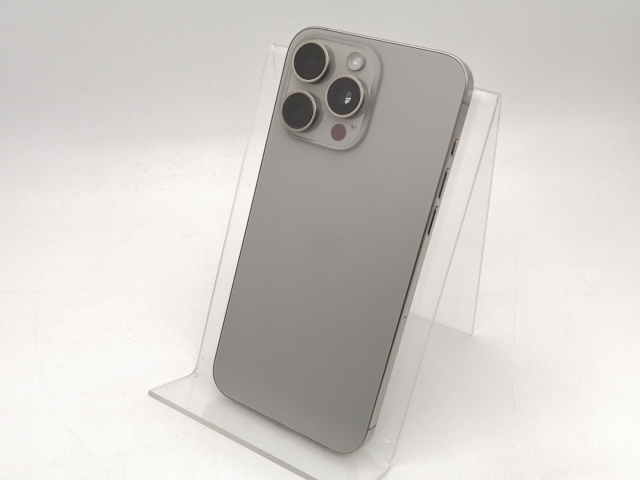 【中古】Apple SoftBank 【SIMフリー】 iPhone 15 Pro Max 256GB ナチュラルチタニウム MU6R3J/A【なんば】保証期間１ヶ月【ランクB】