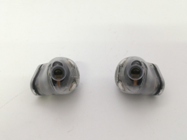 【中古】beats by dr.dre Beats Studio Buds + MQLK3PA/A [トランスペアレント]【大阪堂島】保証期間１ヶ月【ランクA】_3