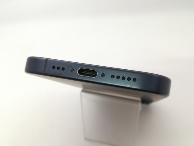 【中古】Apple 国内版 【SIMフリー】 iPhone 15 Pro 128GB ブルーチタニウム MTUA3J/A【大阪堂島】保証期間１ヶ月【ランクB】_4