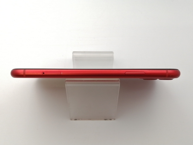 【中古】Apple docomo 【SIMロック解除済み】 iPhone 11 64GB (PRODUCT)RED MWLV2J/A【大阪堂島】保証期間１ヶ月【ランクC】 携帯電話本体
