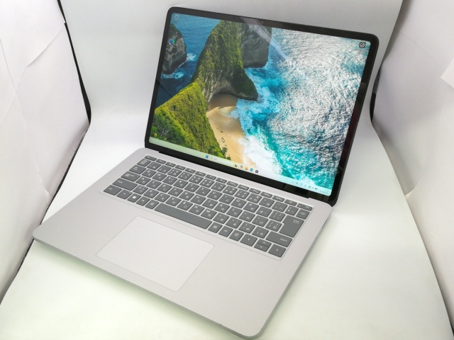 【中古】Microsoft Surface Laptop Studio TNX-00043 【i5-11300H 16G 256G(SSD) WiFi 14LCD(2400x1600/120Hz)】【大阪堂島】保証期間１ヶ月【ランクB】