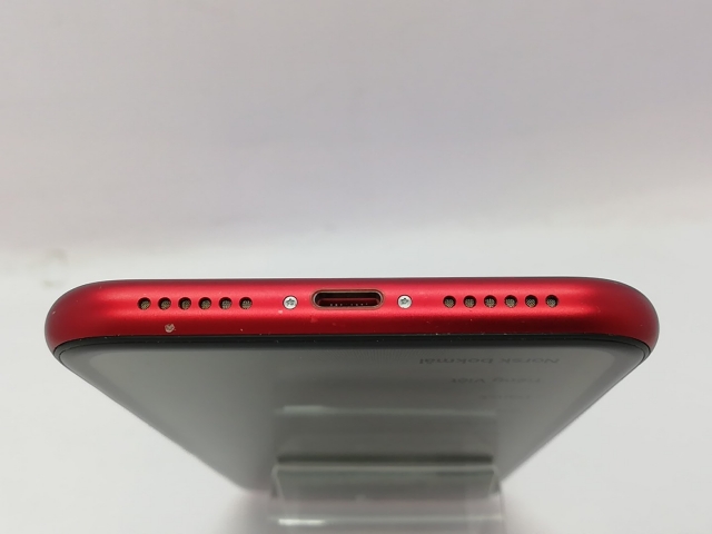 中古】Apple au 【SIMロック解除済み】 iPhone XR 64GB (PRODUCT)RED