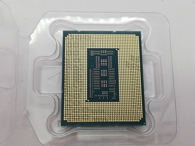 【中古】Intel Core i7-14700K(3.4GHz) Box LGA1700/20C(P:8C/E:12C)/28T/L3 33M/UHD 770/PBP125W【立川フロム中武】保証期間１週間_1