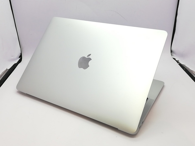 中古】Apple MacBook Air 13インチ CTO (Early 2020) シルバー Core i3