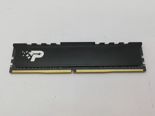 【中古】DDR4 16GB PC4-25600(DDR4-3200)【デスクトップPC用】【立川フロム中武】保証期間１週間_1