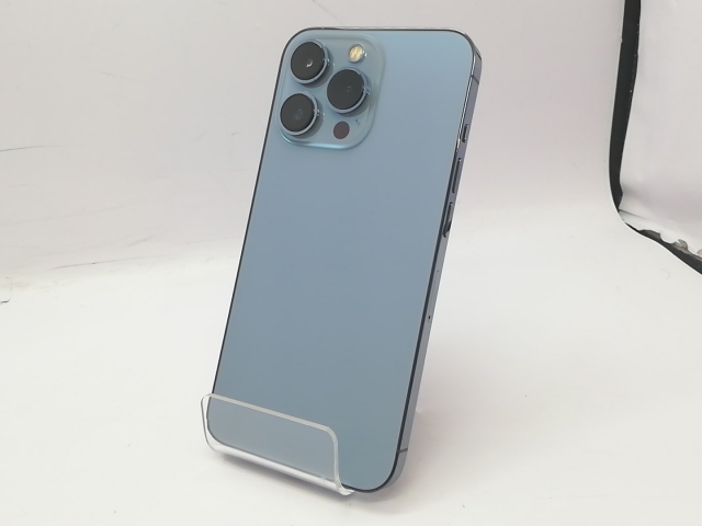 中古】Apple docomo 【SIMフリー】 iPhone 13 Pro 512GB シエラブルー 