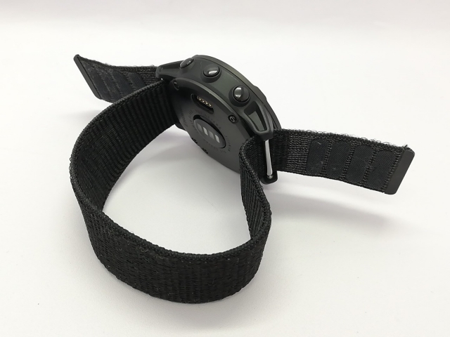 【中古】Garmin Enduro - Ti Carbon Gray DLC/Black 010-02408-31【神保町】保証期間１ヶ月【ランクB】_3