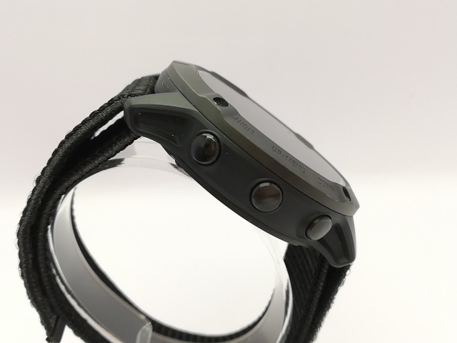 【中古】Garmin Enduro - Ti Carbon Gray DLC/Black 010-02408-31【神保町】保証期間１ヶ月【ランクB】_6