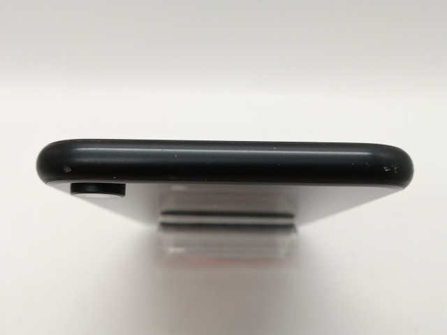 【中古】Apple au 【SIMロック解除済み】 iPhone XR 64GB ブラック MT002J/A【高崎モントレー】保証期間１ヶ月【ランクC】_2
