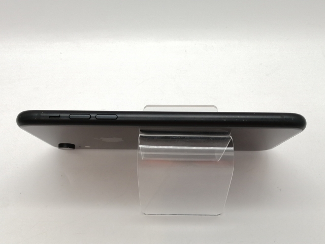 【中古】Apple au 【SIMロック解除済み】 iPhone XR 64GB ブラック MT002J/A【高崎モントレー】保証期間１ヶ月【ランクC】_5