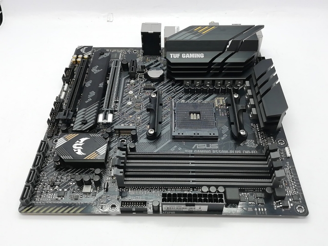 【中古】ASUS TUF GAMING B550M-PLUS (WI-FI) B550/AM4/2.5GbitLAN/Wi-Fi6(11ax/11ac)+BT5.1/MicroATX【立川フロム中武】保証期間１週間