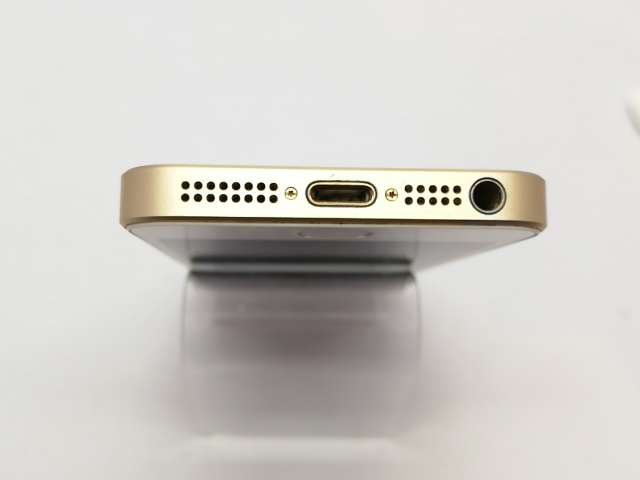 Apple iPhone SE1（第1世代） 32GB SIMロック解除済 Apple iPhone SE 第1世代 32GB SIMロック解除済み SIMフリー 中古 本体