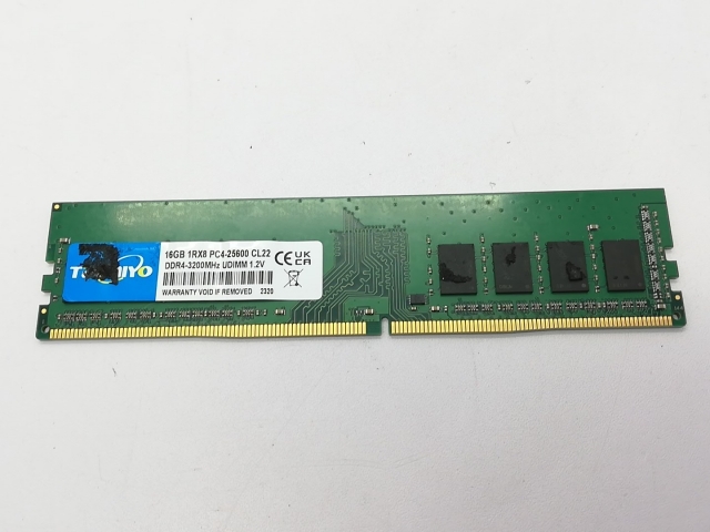 【中古】DDR4 16GB PC4-25600(DDR4-3200)【デスクトップPC用】【立川フロム中武】保証期間１週間