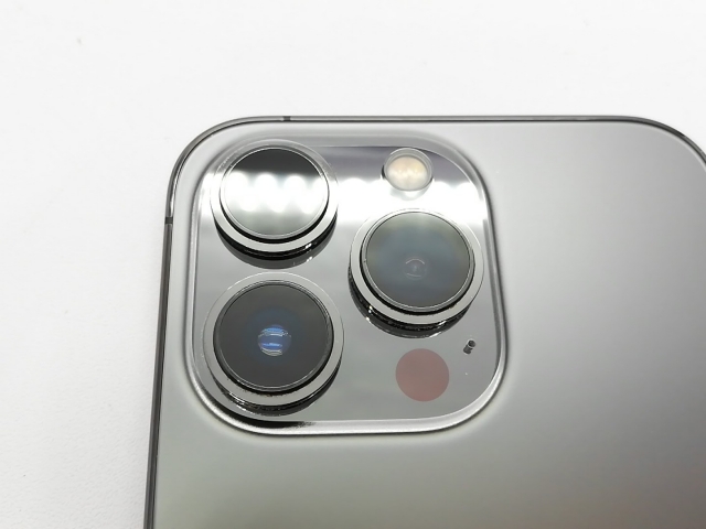 【中古】Apple au 【SIMフリー】 iPhone 13 Pro 128GB グラファイト MLUE3J/A【立川フロム中武】保証期間１ヶ月【ランクB】_6
