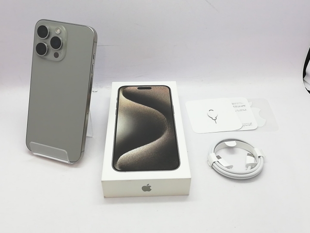 【中古】Apple 国内版 【SIMフリー】 iPhone 15 Pro Max 256GB ナチュラルチタニウム MU6R3J/A【三宮駅前】保証期間１ヶ月【ランクA】