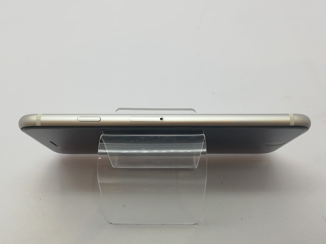 【中古】Apple docomo 【SIMフリー】 iPhone SE（第3世代） 64GB スターライト MMYD3J/A【立川フロム中武】保証期間１ヶ月【ランクA】_5