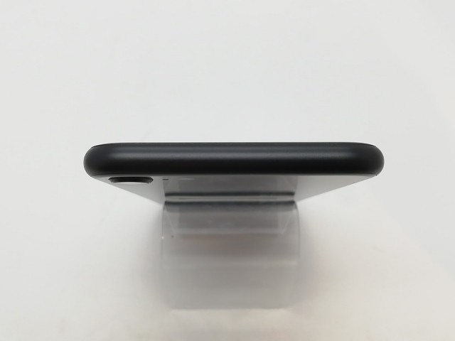 中古】Apple au 【SIMロック解除済み】 iPhone SE（第2世代