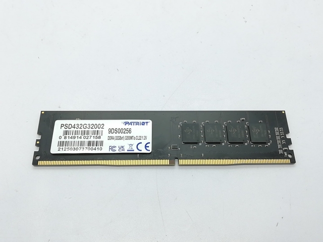 【中古】DDR4 32GB PC4-25600(DDR4-3200)【デスクトップPC用】 【立川フロム中武】保証期間１週間