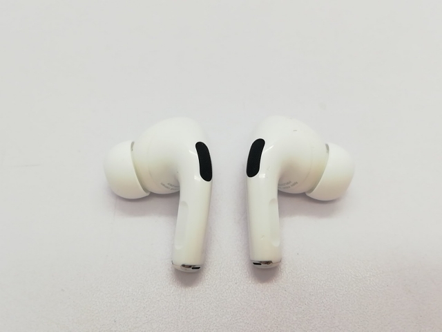 中古】Apple AirPods Pro 第2世代（2023/USB-C） MTJV3J/A【立川フロム