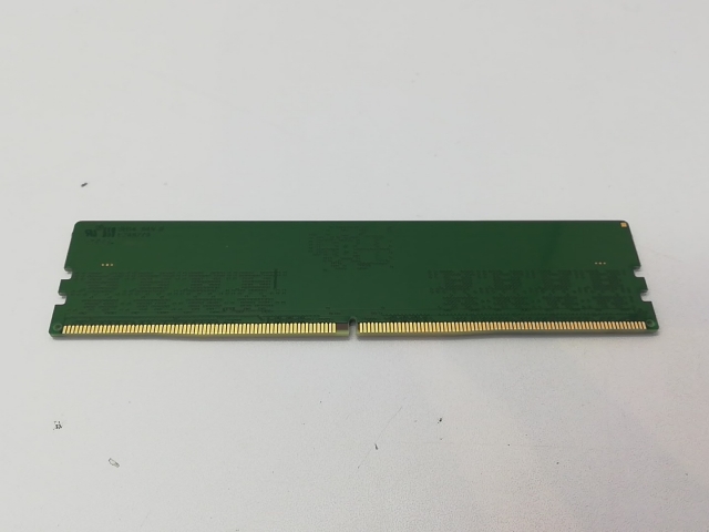 【中古】DDR5 16GB DDR5-5600(PC5-44800)【デスクトップPC用】【立川フロム中武】保証期間１週間