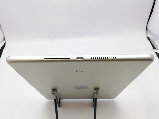【中古】Apple 【Wi-Fi】 iPad（第9世代/2021） 64GB シルバー MK2L3J/A【立川フロム中武】保証期間１ヶ月【ランクC】_4