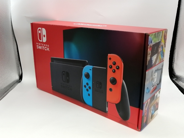 Nintendo Switch (L) ネオンブルー/(R) ネオンレッド(8) Nintendo