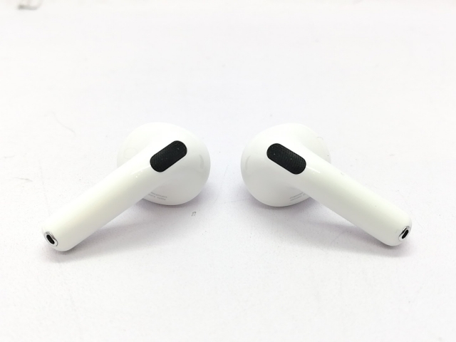 【中古】Apple AirPods 4 MXP63J/A【立川フロム中武】保証期間１ヶ月