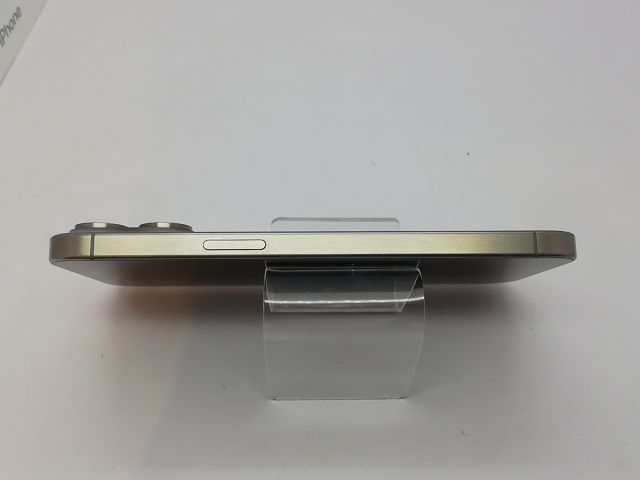 【中古】Apple SoftBank 【SIMフリー】 iPhone 15 Pro Max 256GB ナチュラルチタニウム MU6R3J/A【立川フロム中武】保証期間１ヶ月【ランクA】