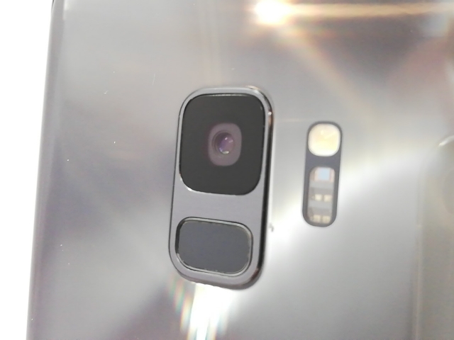 【中古】SAMSUNG docomo 【SIMロック解除済み】 Galaxy S9 SC-02K Titanium Gray【立川フロム中武】保証期間１ヶ月【ランクA】_6