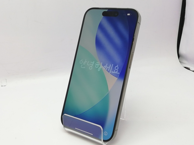 中古】Apple 国内版 【SIMフリー】 iPhone 15 Pro 256GB ナチュラル 