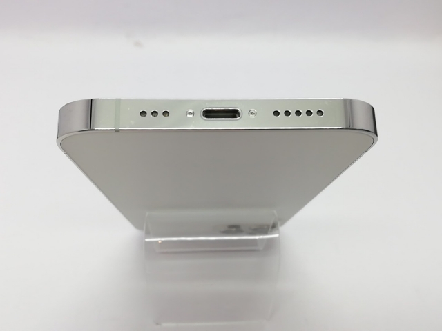 中古】Apple au 【SIMロック解除済み】 iPhone 12 Pro 256GB シルバー