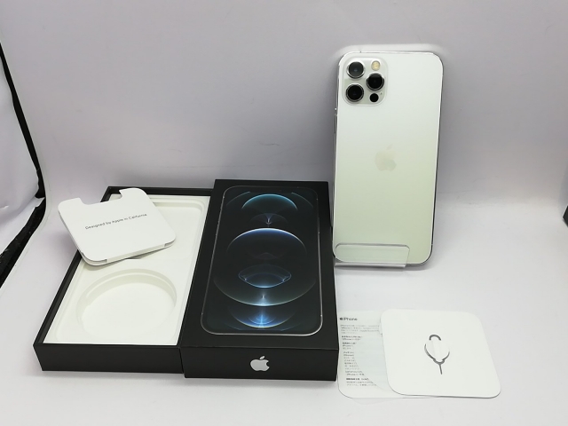 中古】Apple au 【SIMロック解除済み】 iPhone 12 Pro 256GB シルバー