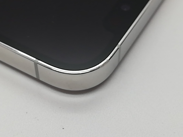 中古】Apple au 【SIMロック解除済み】 iPhone 12 Pro 256GB シルバー