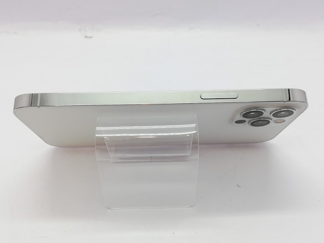 【中古】Apple docomo 【SIMロック解除済み】 iPhone 12 Pro 256GB シルバー MGMA3J/A【立川フロム中武】保証期間１ヶ月【ランクB】_5