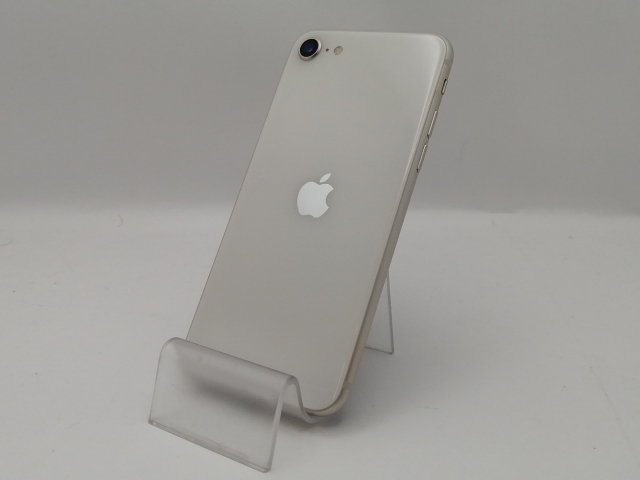 【中古】Apple docomo 【SIMフリー】 iPhone SE（第3世代） 64GB スターライト MMYD3J/A【新宿東口】保証期間１ヶ月【ランクA】
