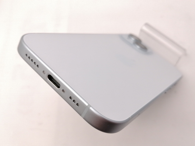 【中古】Apple 国内版 【SIMフリー】 iPhone 15 256GB ブルー MTMR3J/A【新宿東口】保証期間１ヶ月【ランクB】_3