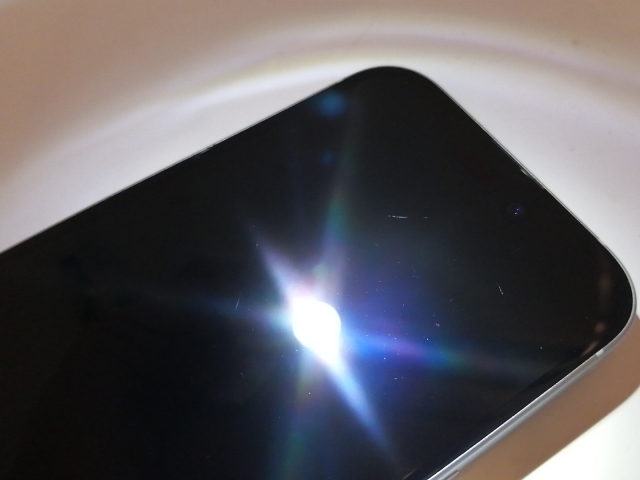 【中古】Apple 国内版 【SIMフリー】 iPhone 15 256GB ブルー MTMR3J/A【新宿東口】保証期間１ヶ月【ランクB】_7