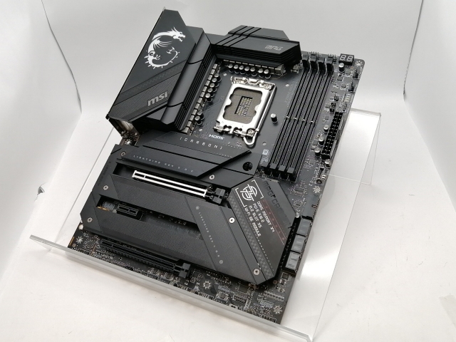 【中古】MSI MPG Z790 CARBON WiFi Z790(DDR5)/LGA1700/ATX【新宿東口】保証期間１週間