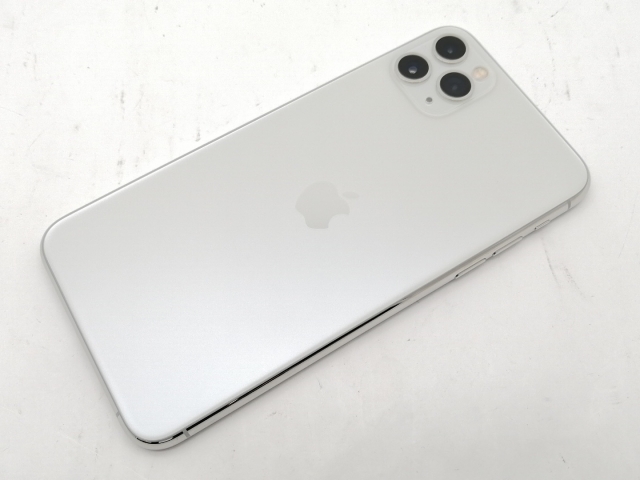 【中古】Apple 海外版 【SIMフリー】 iPhone 11 Pro Max 64GB シルバー【道玄坂】保証期間１ヶ月【ランクB】