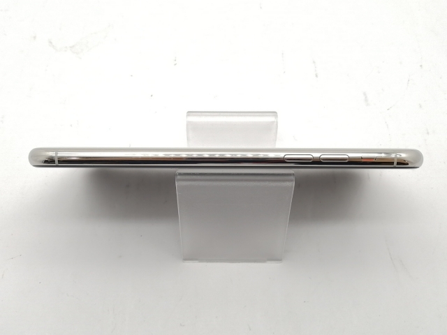 【中古】Apple 海外版 【SIMフリー】 iPhone 11 Pro Max 64GB シルバー【道玄坂】保証期間１ヶ月【ランクB】_3
