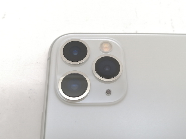 【中古】Apple 海外版 【SIMフリー】 iPhone 11 Pro Max 64GB シルバー【道玄坂】保証期間１ヶ月【ランクB】_6